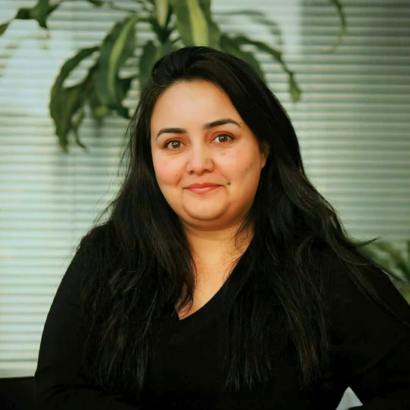 Photo de Myriam Ben Dahmen, chargée de projet au Commissaire à la santé et au bien-être (CSBE).